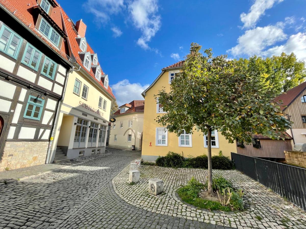 Ferienwohnung Augenblick - Stylisches Apartment In Der Besten Altstadtlage Von Erfurt Exterior photo